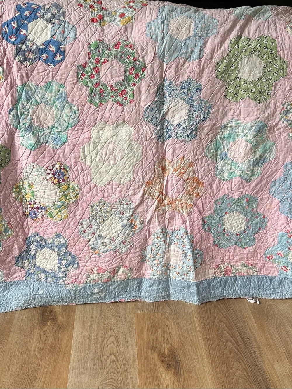 Vintage Handmade Grandmother’s Flower Garden Quilt
